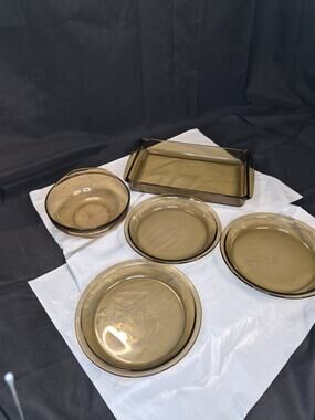 VTG PYREX Amber Baking Dishes, 13½x8¾x1¾, Pie Dishes #209, And 8½x3¼ Round Dish